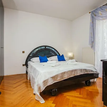 Apartment Dilber *