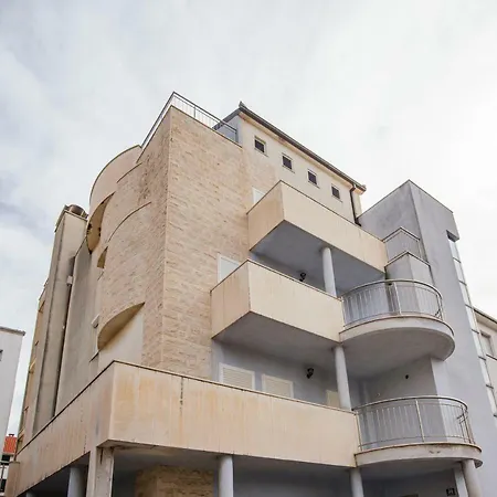 Apartment Dilber *