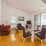 Dilber Apartman *